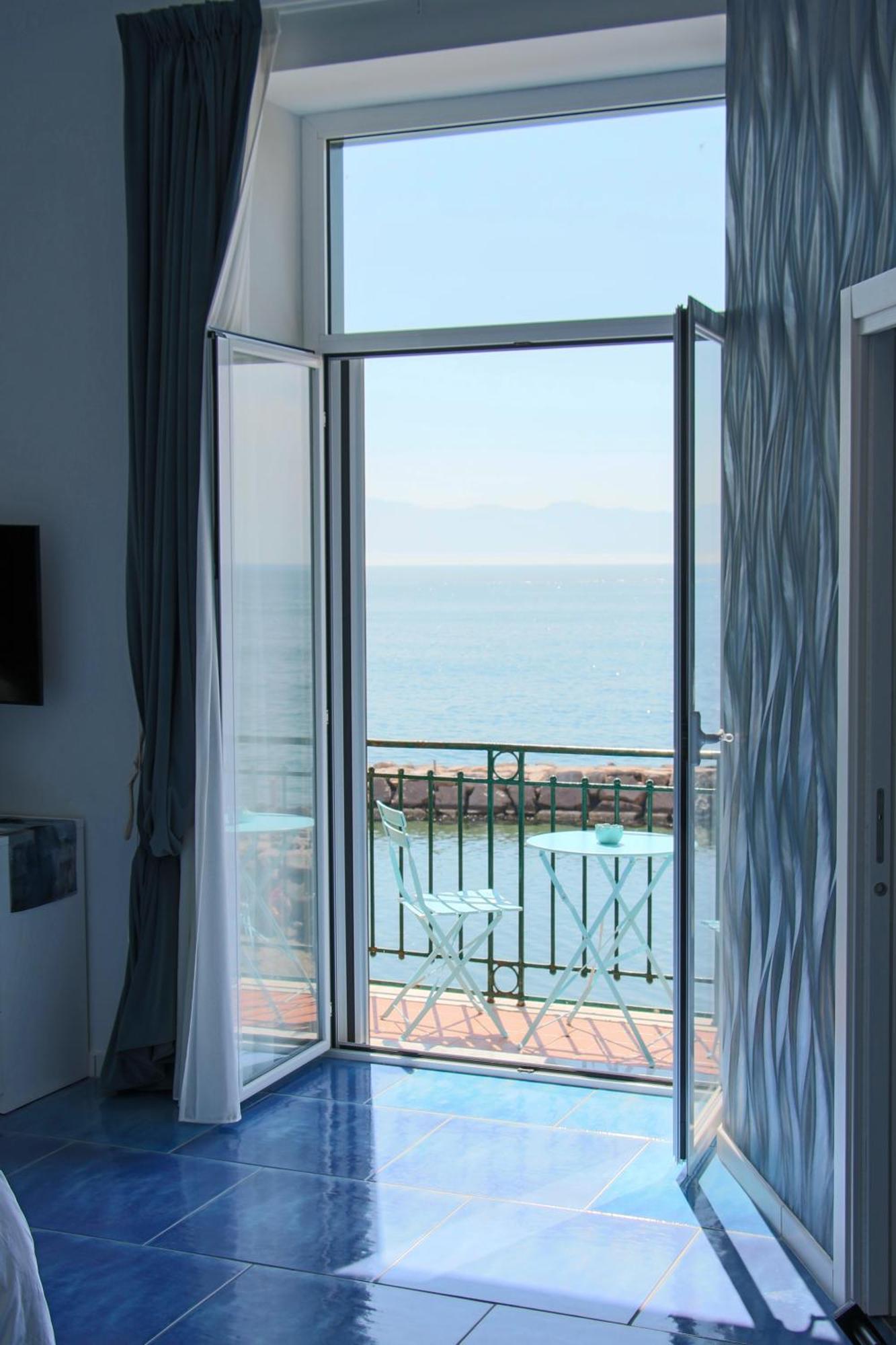 Wanderlust Aria Di Mare Apartment Naples Exterior photo